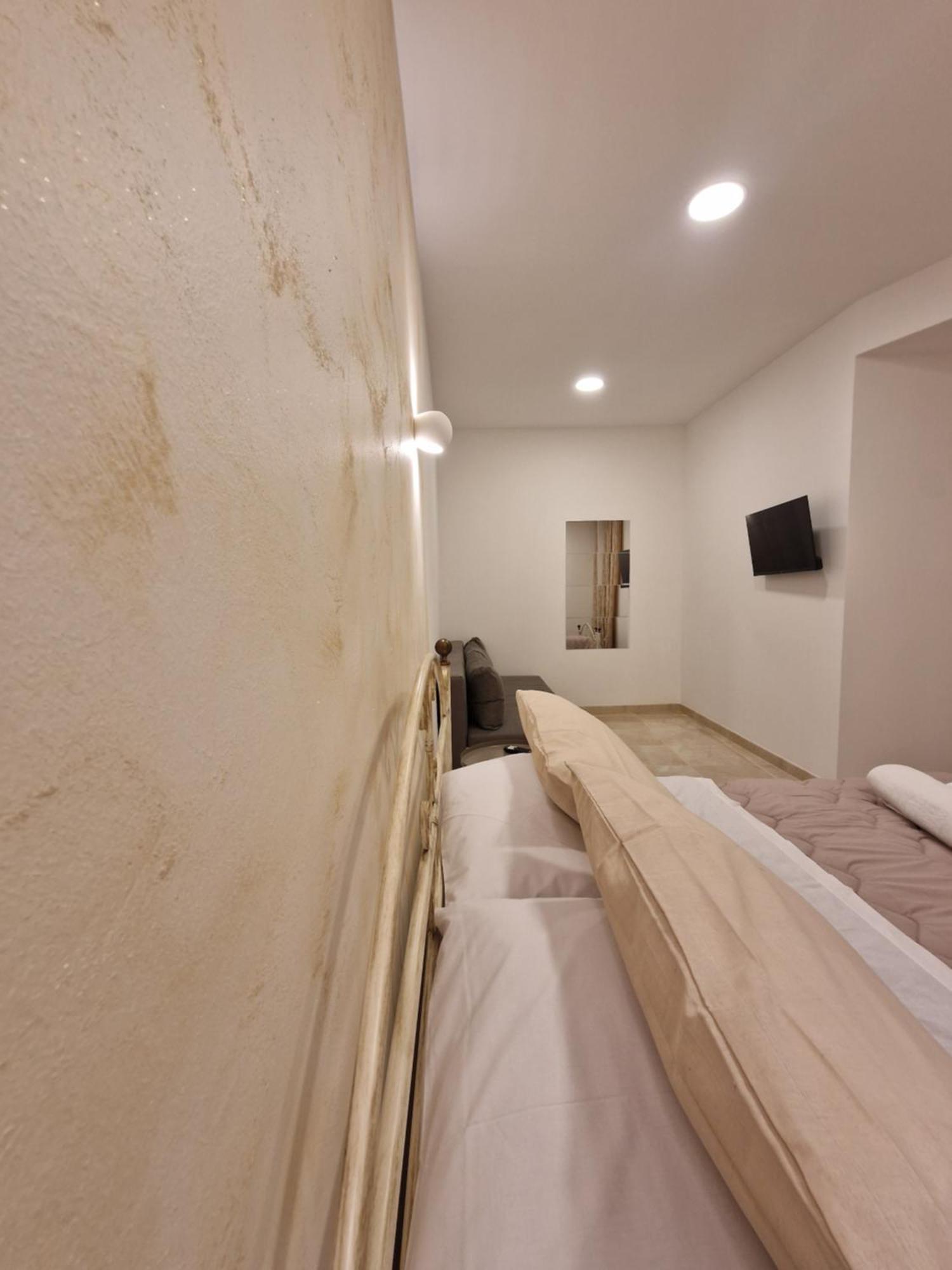 הוילה House In The Castle Via Gramignani N 35 קטאניה מראה חיצוני תמונה